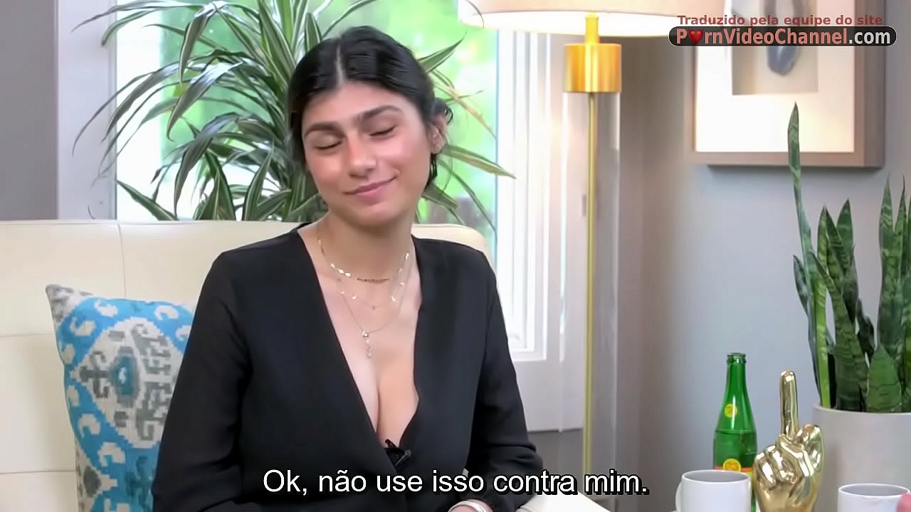 Mia Khalifa legendado