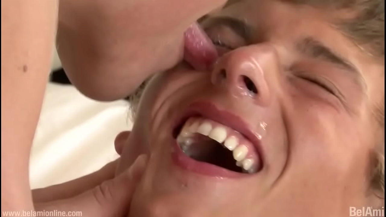 Facial cumshot BelAmi