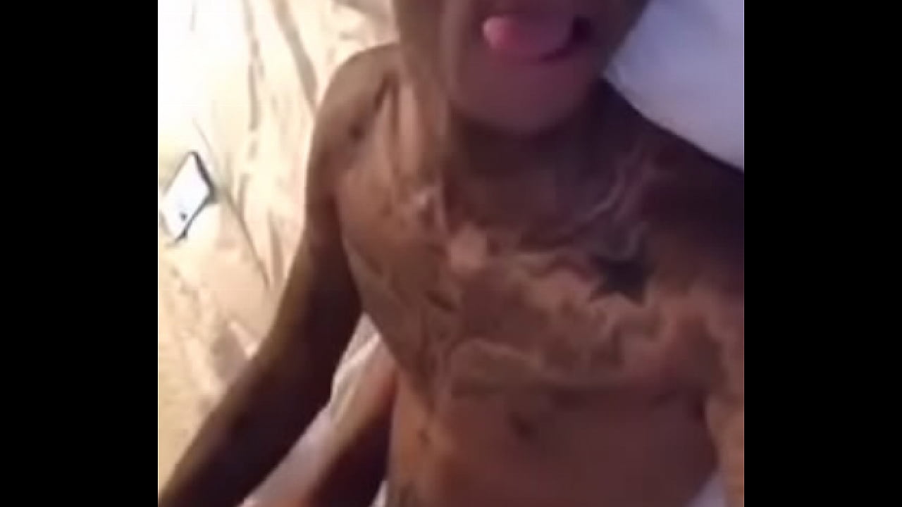 BOONK DICKS SLUT ON IG