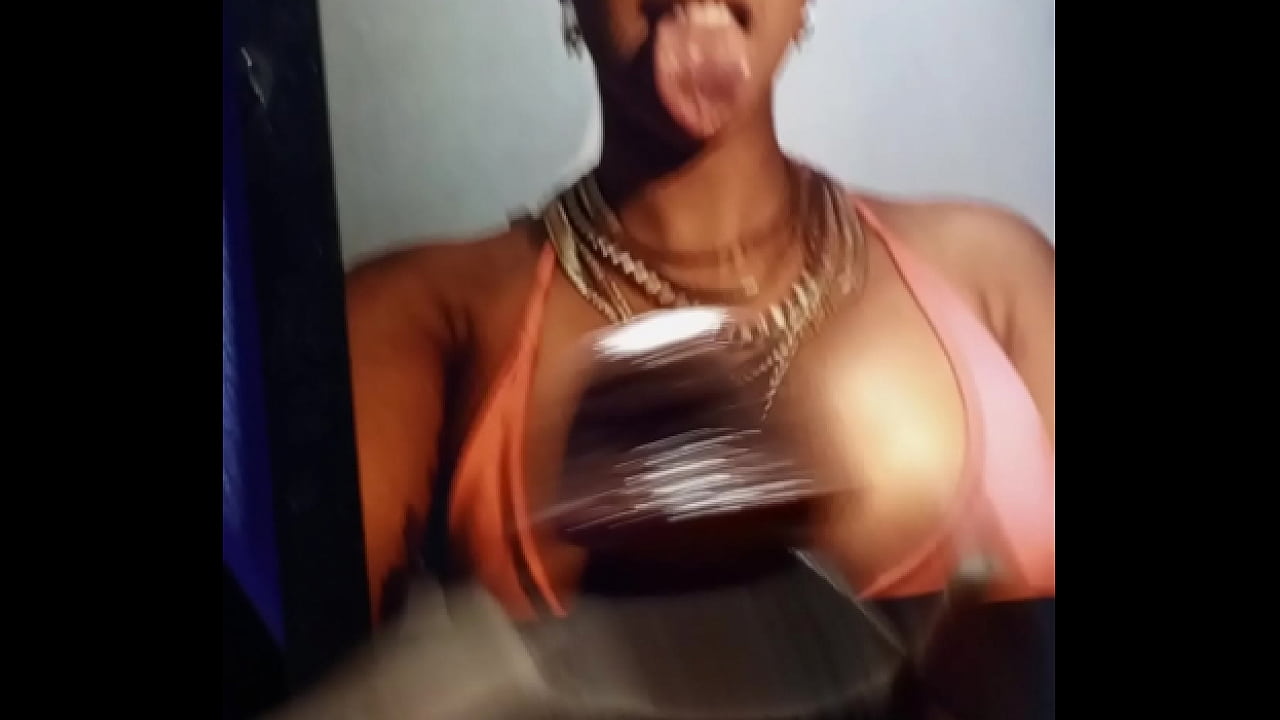 Solo masturbation cum tribute