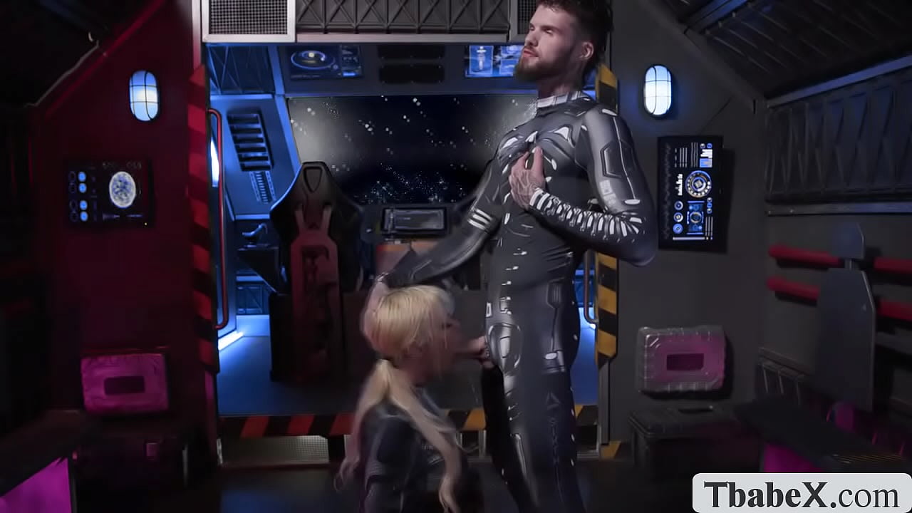 Busty spaceshemale Brittney Kade and his mate Hatler Gurius are horny in the space