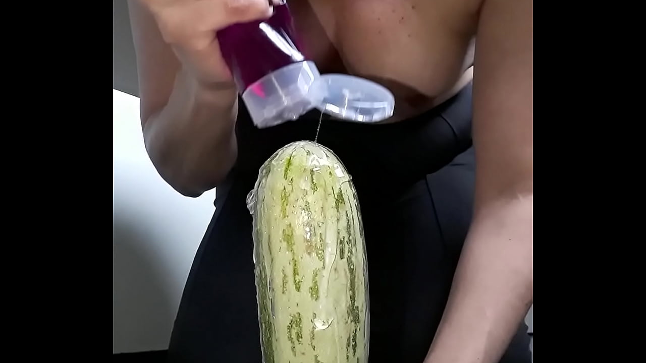 Anal stretching eggplant