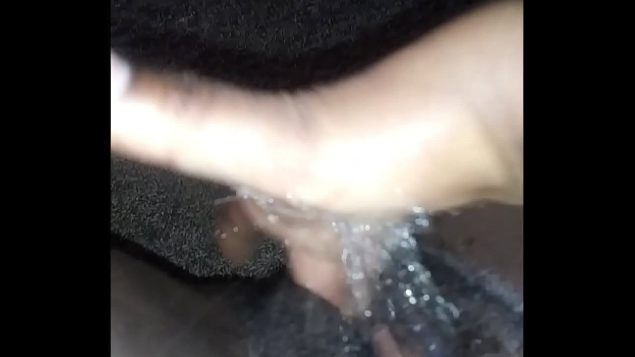 Squirting pussy