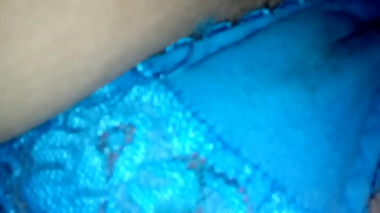panocha de mi novia en calson azul