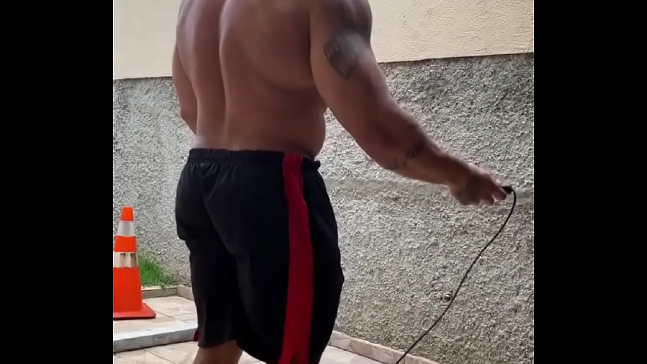 Bigmafra pauzudo bodybuilder