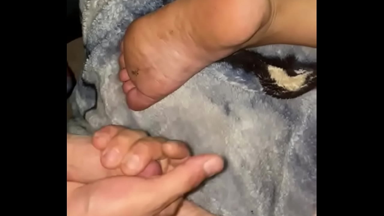 Filthy feet cum