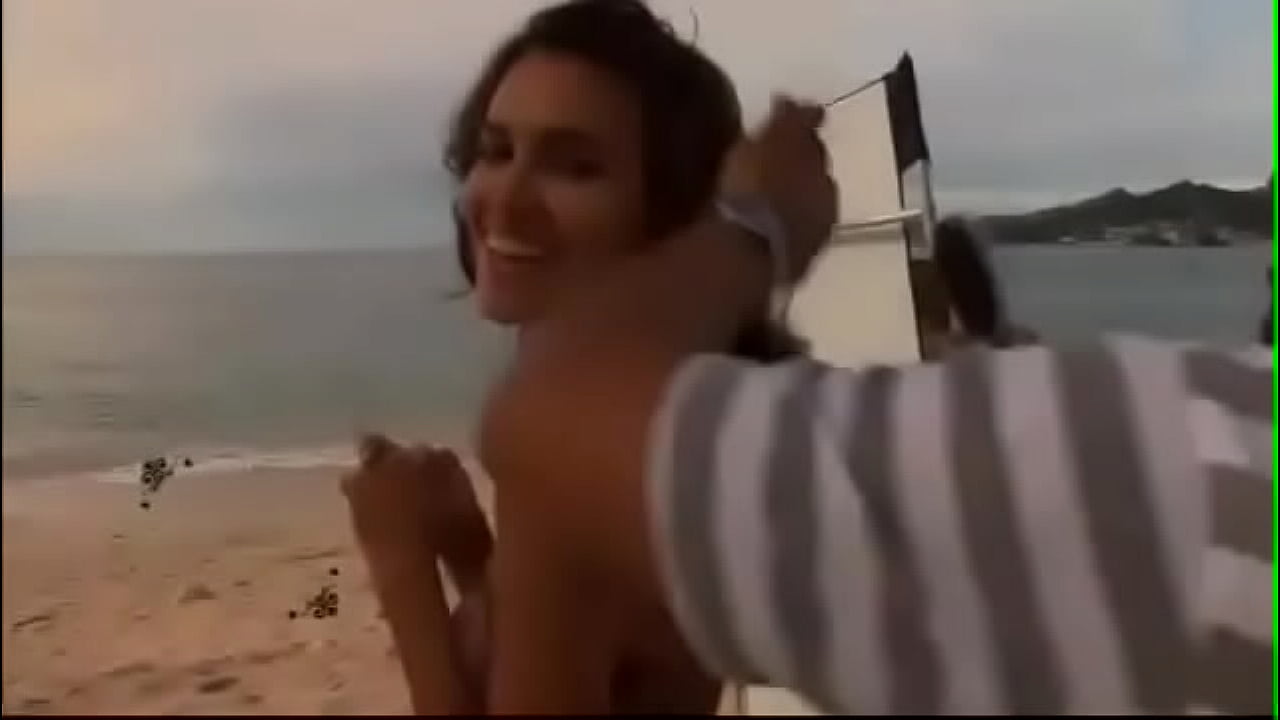 Irina Shayk nude Bodypainting on a beach