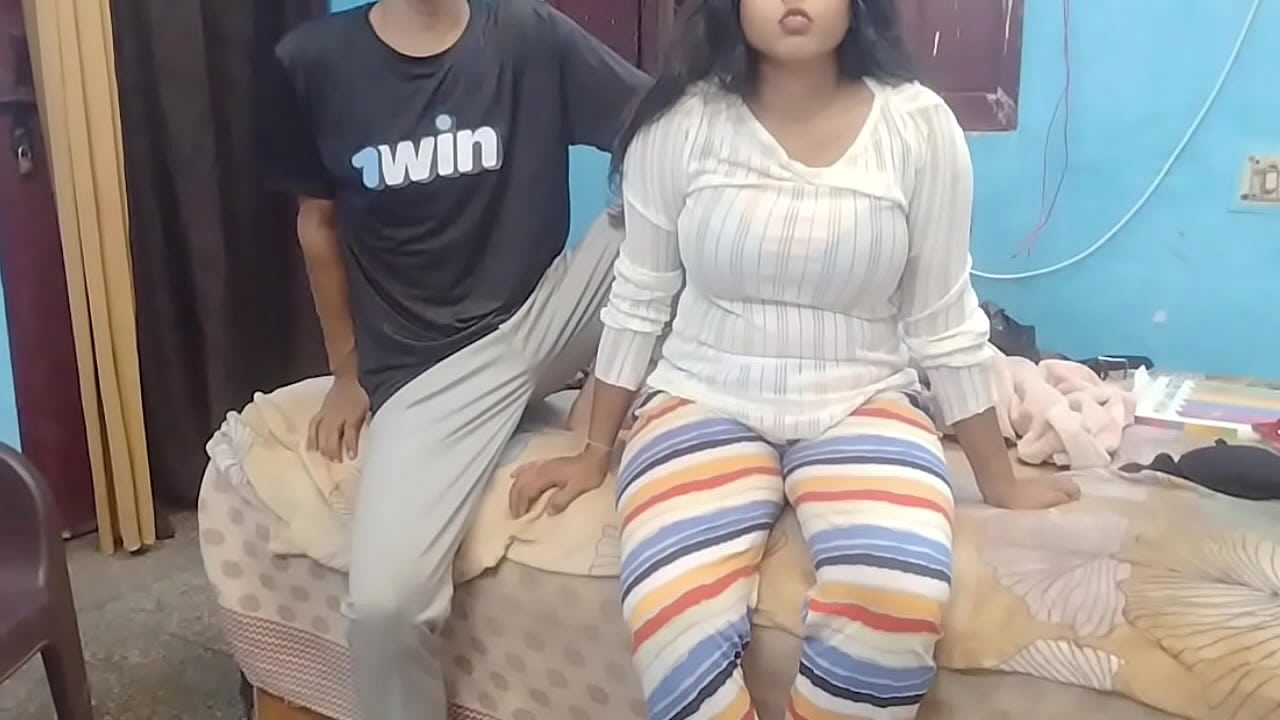 Girlfriend ka chudne ka man kiya to mere ghar aa gai big boobs fuking