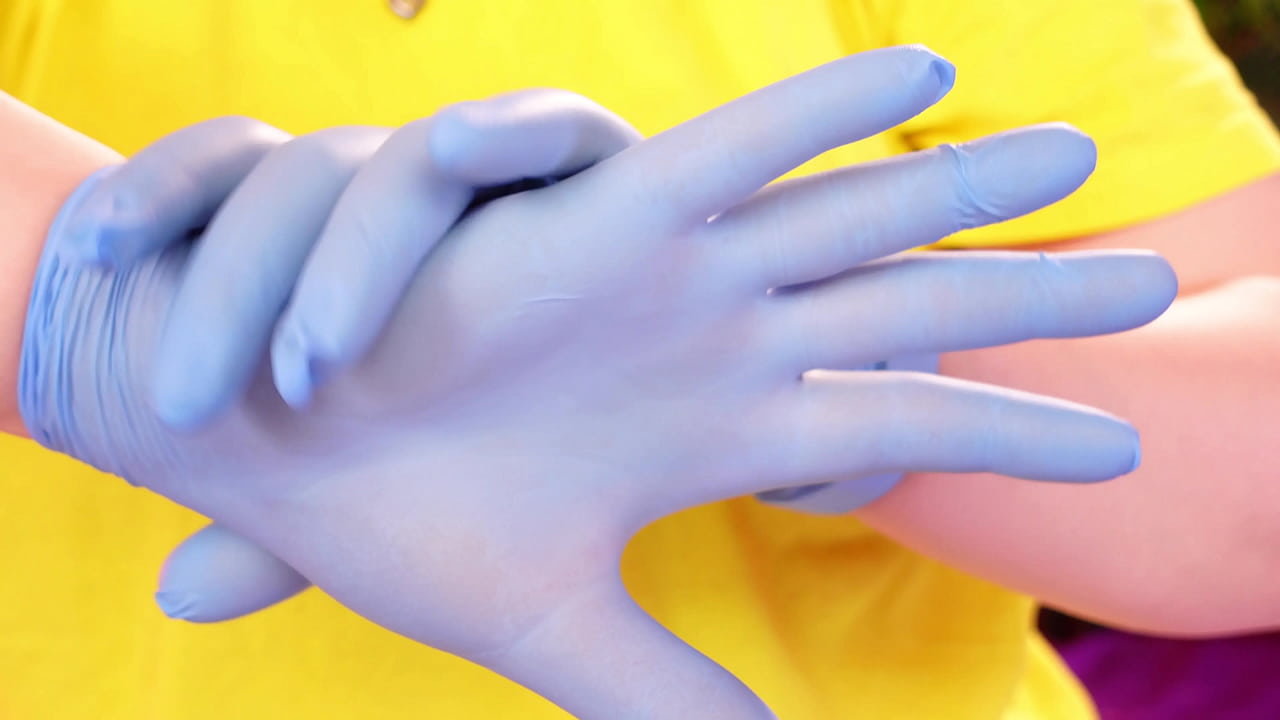 ASMR video with medical nitrile gloves (Arya Grander)