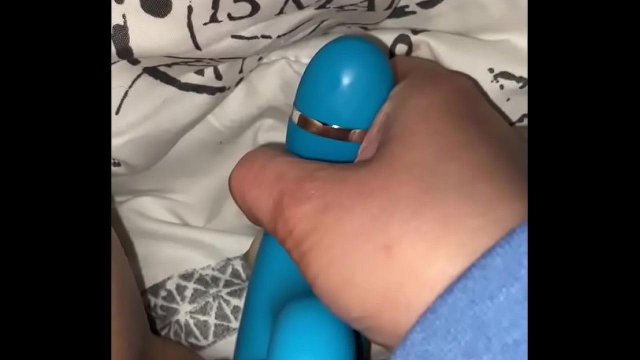 Fucking my pussy with a dolphin toy to two strong orgasms