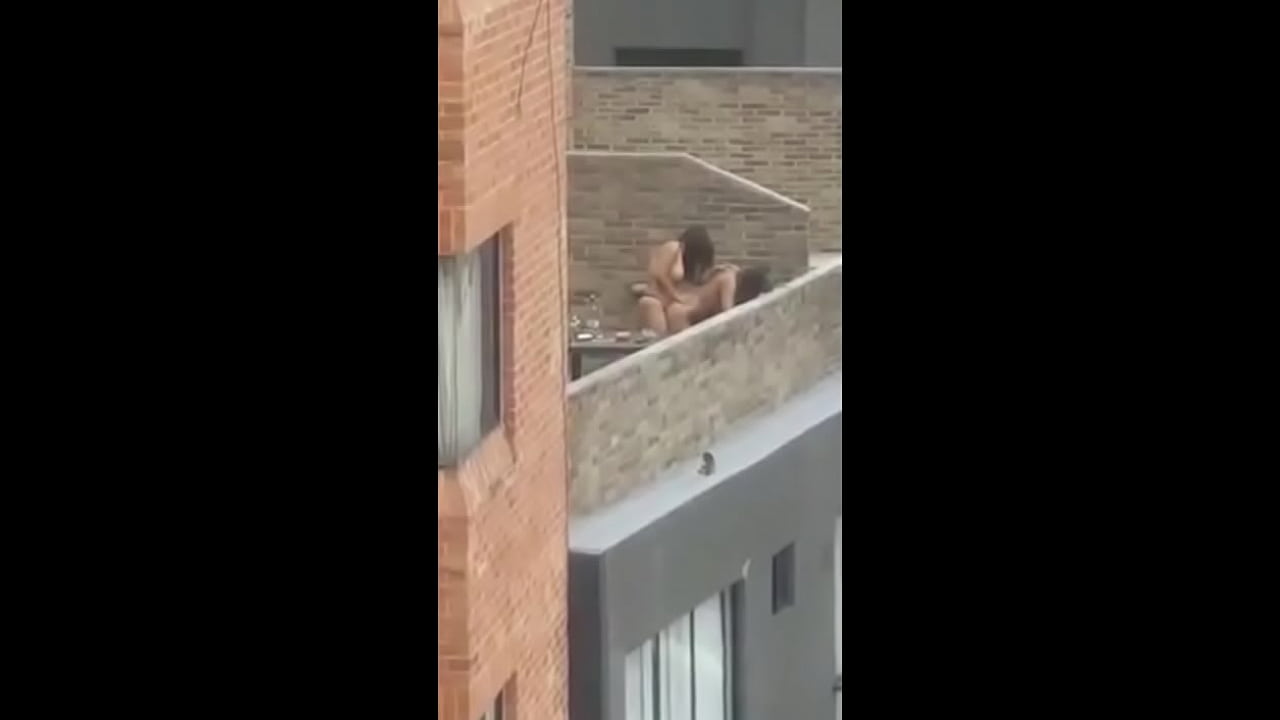 2 girls having sex on terrace