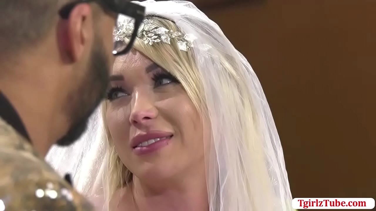 Newly Wed TBabe Aubrey Kate finally gets anal by her Black Guy Groom