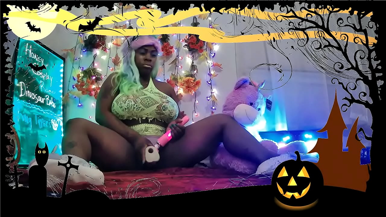 HONEY COSPLAY ROOM-- DINO BABE -HolloweenSpecials- DildoTeaser