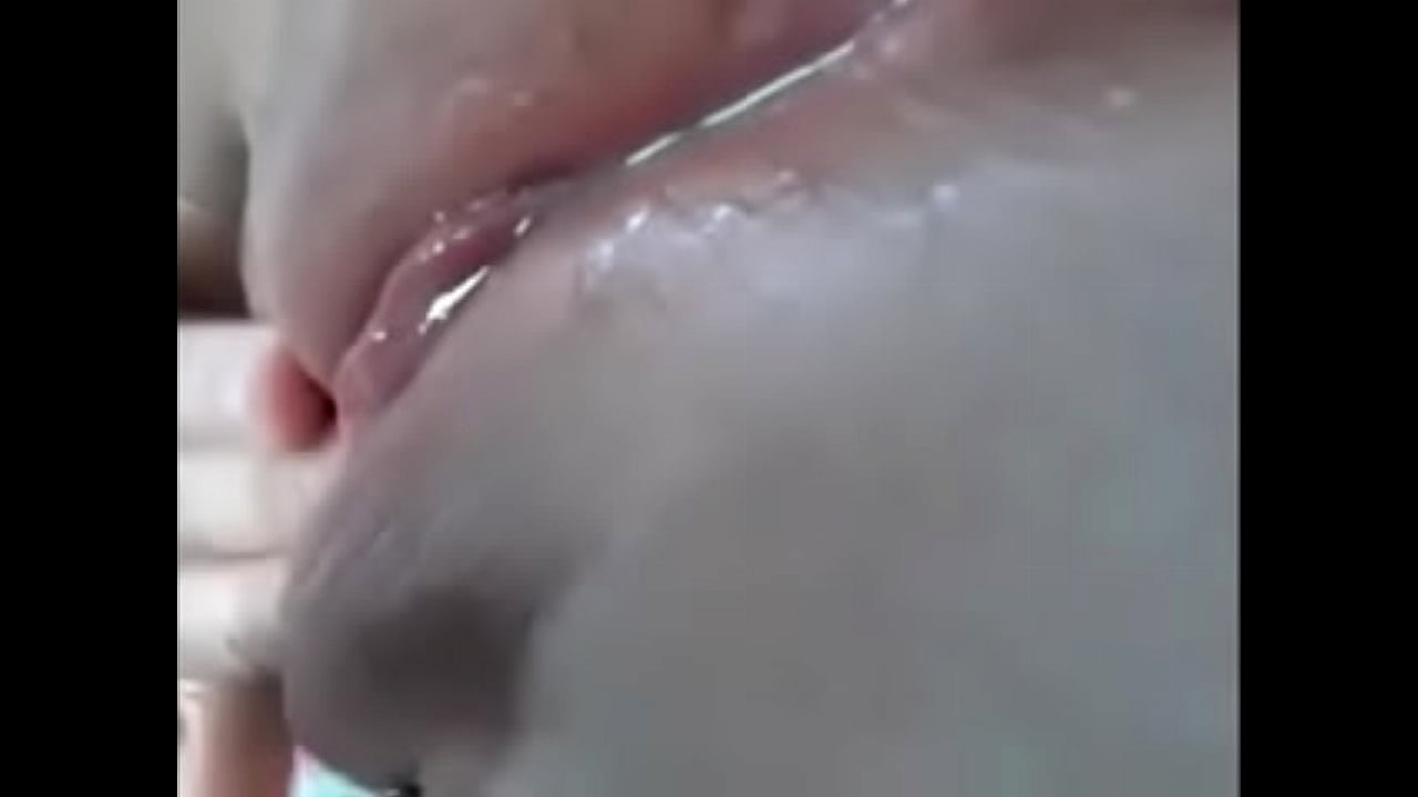 4935923 dripping wet asian pussy