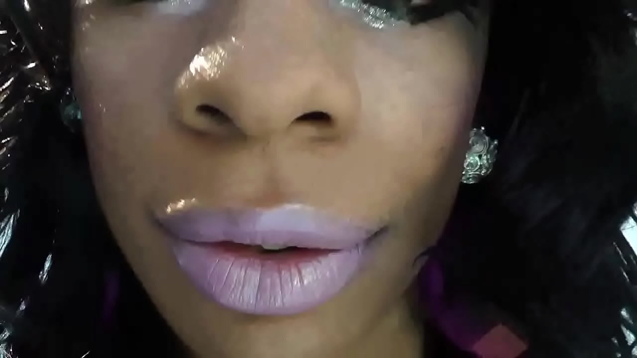 Black shemale tranny plays with her dick