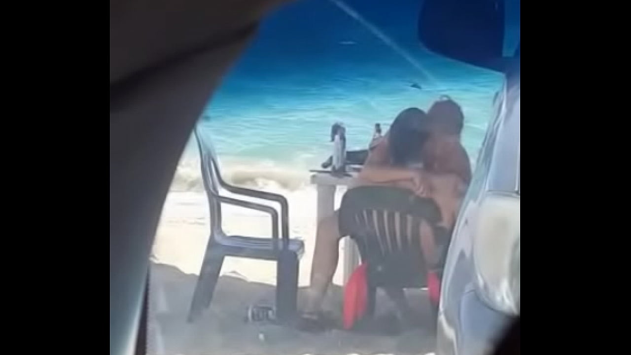 sexo en la playa