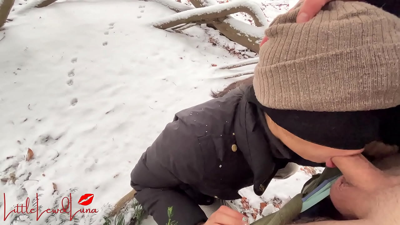 Asian Ho gives Blow in Snow -- Luna sucks in BWC in Public Park, almost gets caught!