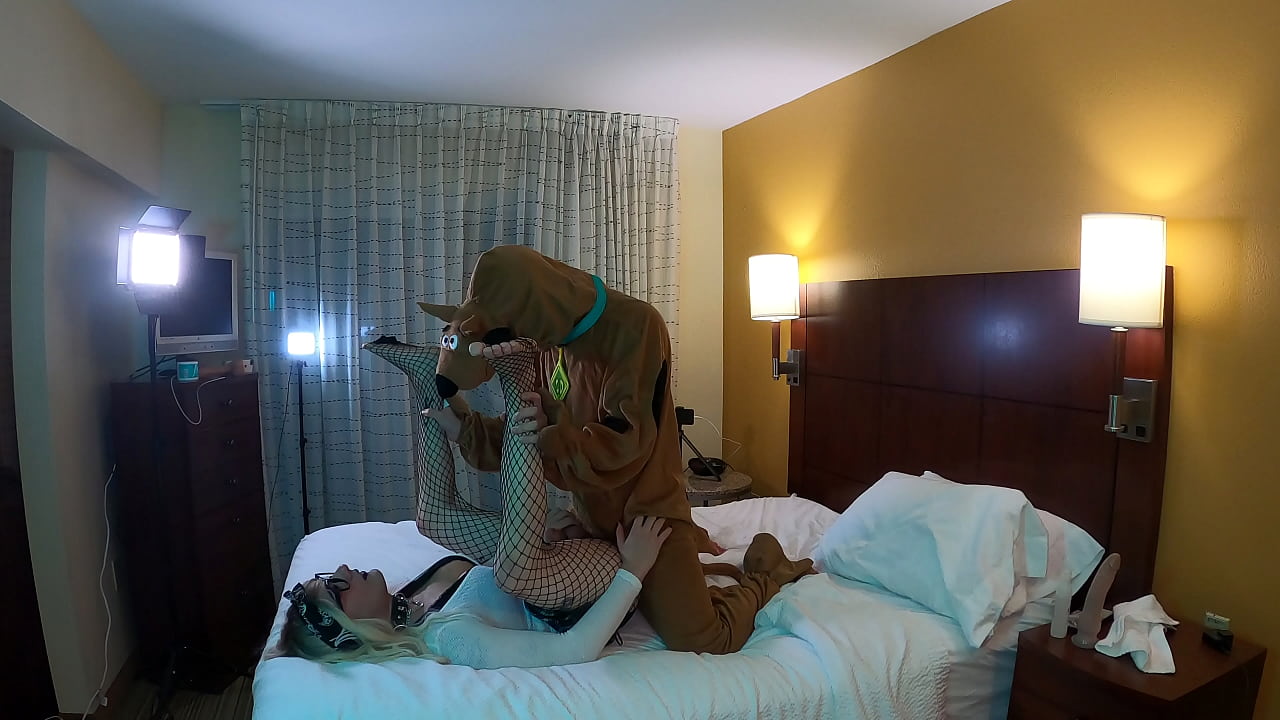 Scooby Doo Fucking Very Sexy Tgirl