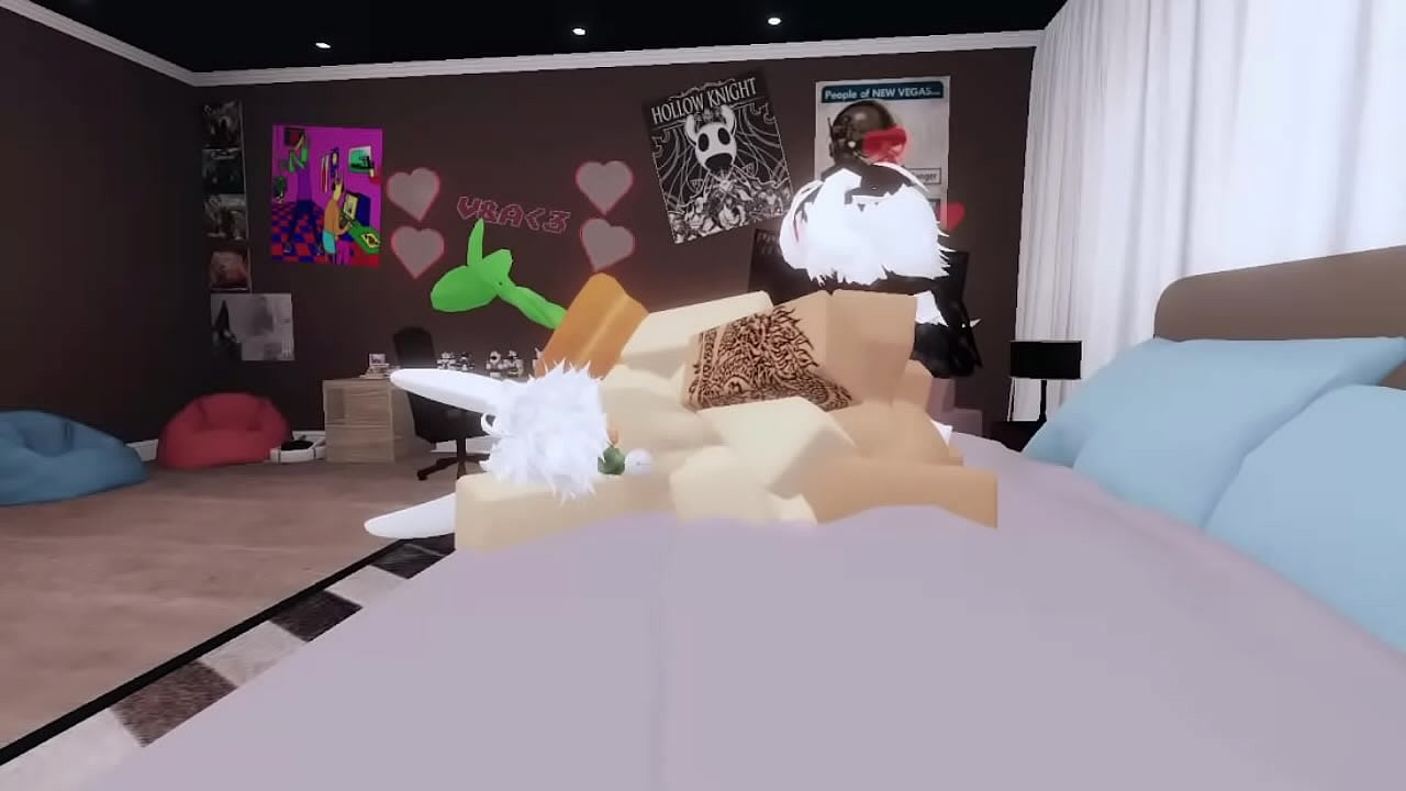mating with a cute bunny in a roblox condo