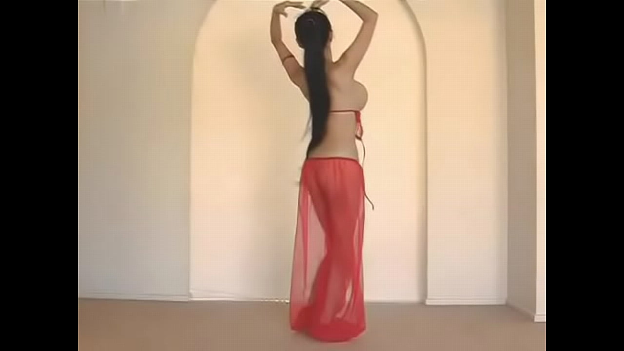 Beautiful Thai Belly Dancer