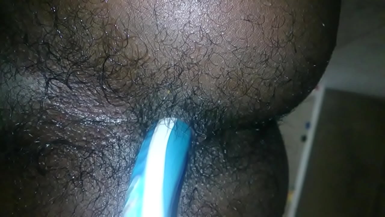 Painful firts time asshole insertion