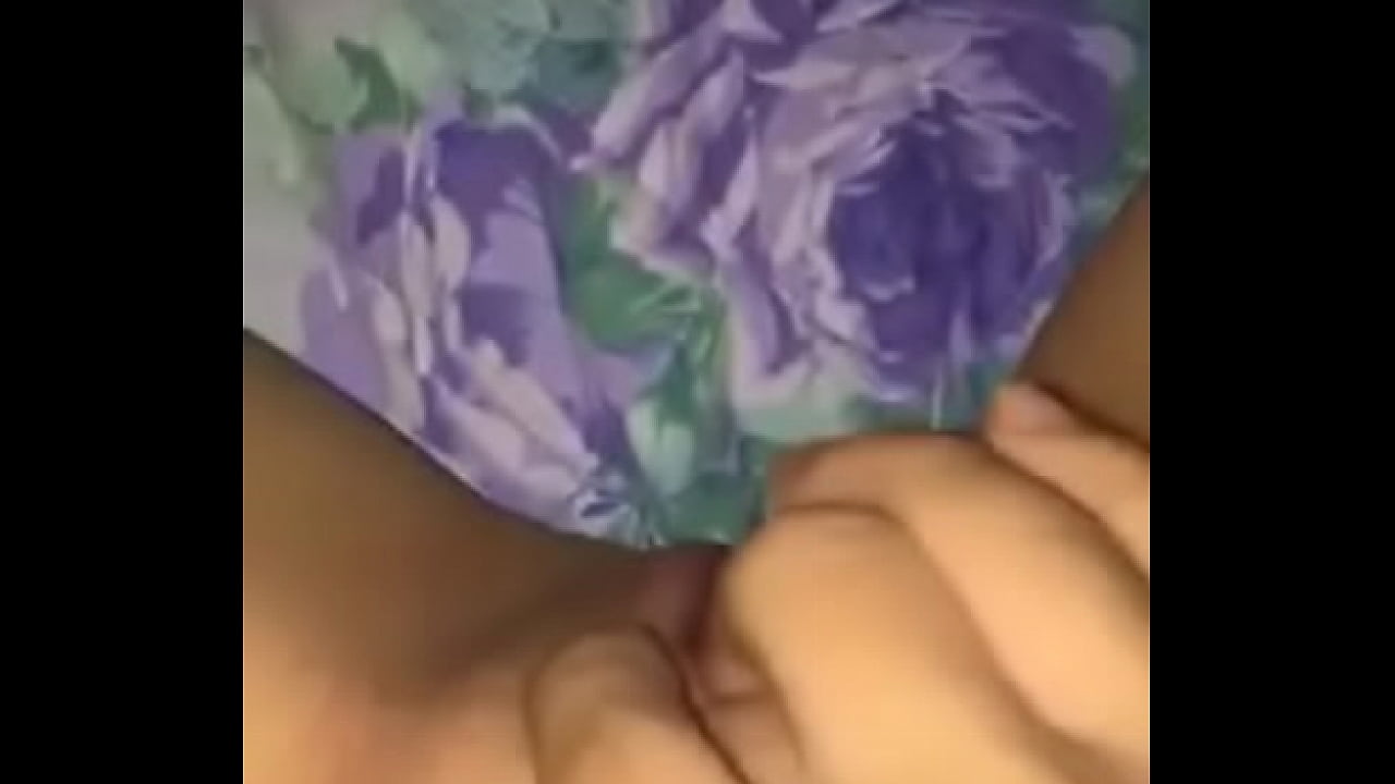 tight pussy teen gets good fingering