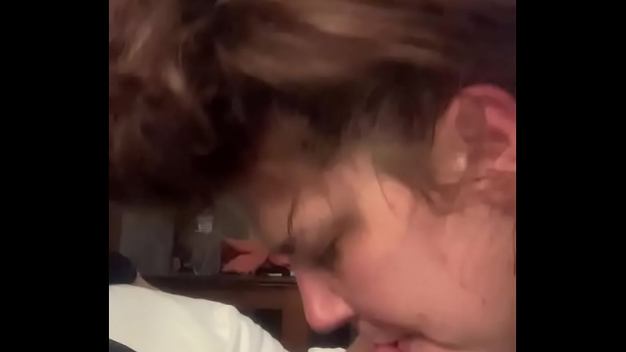 Girl sucking the cum out like it’s her job