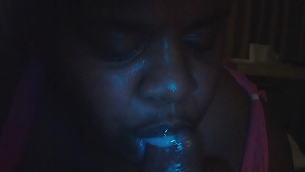 nutting in her mouth