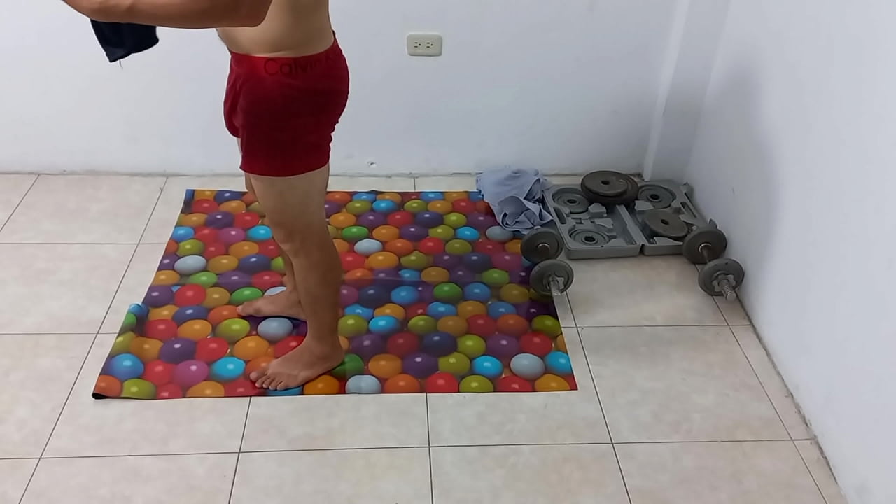 THE MALE DOES HIS AEROBICS ROUTINE WAITING FOR HIS STEPSISTER TO COME HOME TO FUCK HER. SHE DOESN'T COME AND THE STEPBROTHER TOUCHES HIS FLACCID PENIS WITH A LOW ERECTION.