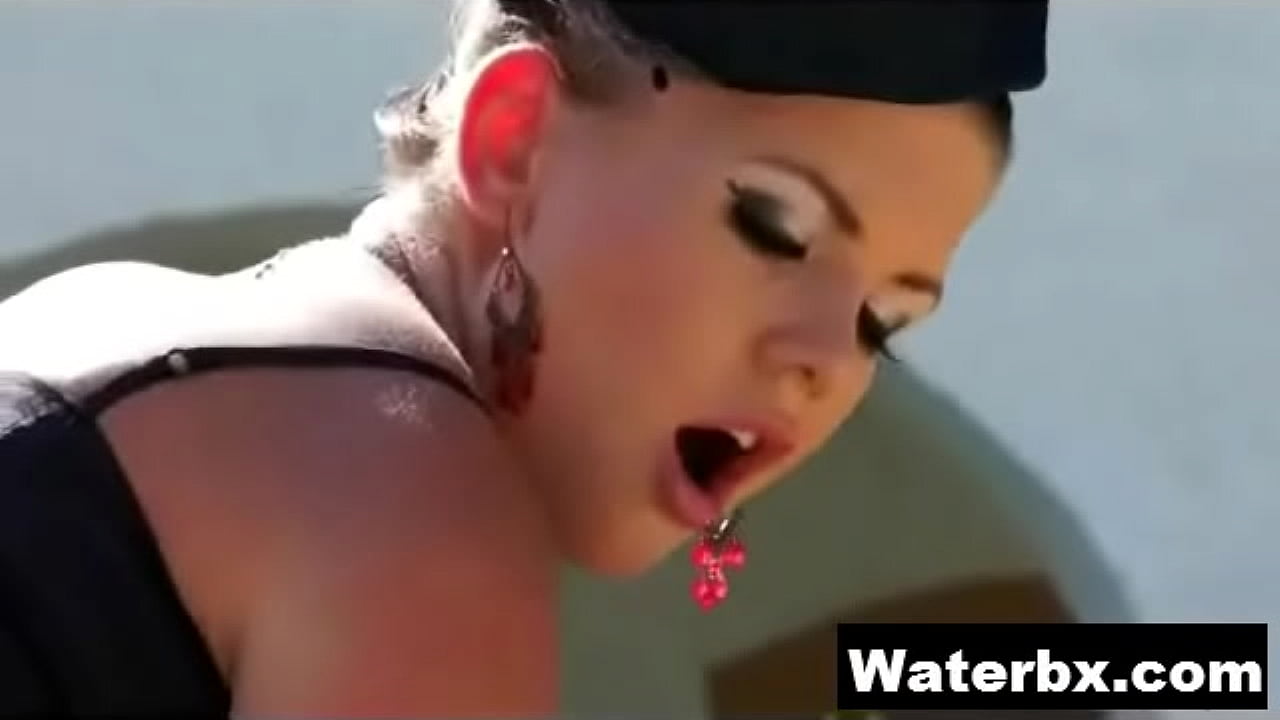 Enchanting Piss Hungry Sexy Girl Fetish Sex