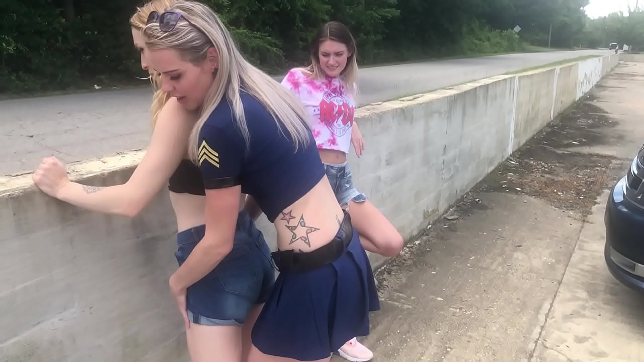 girls getting sexy wedgies