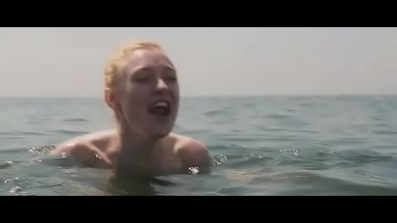 Dakota Fanning nude in Very Good Girls (Body Double)