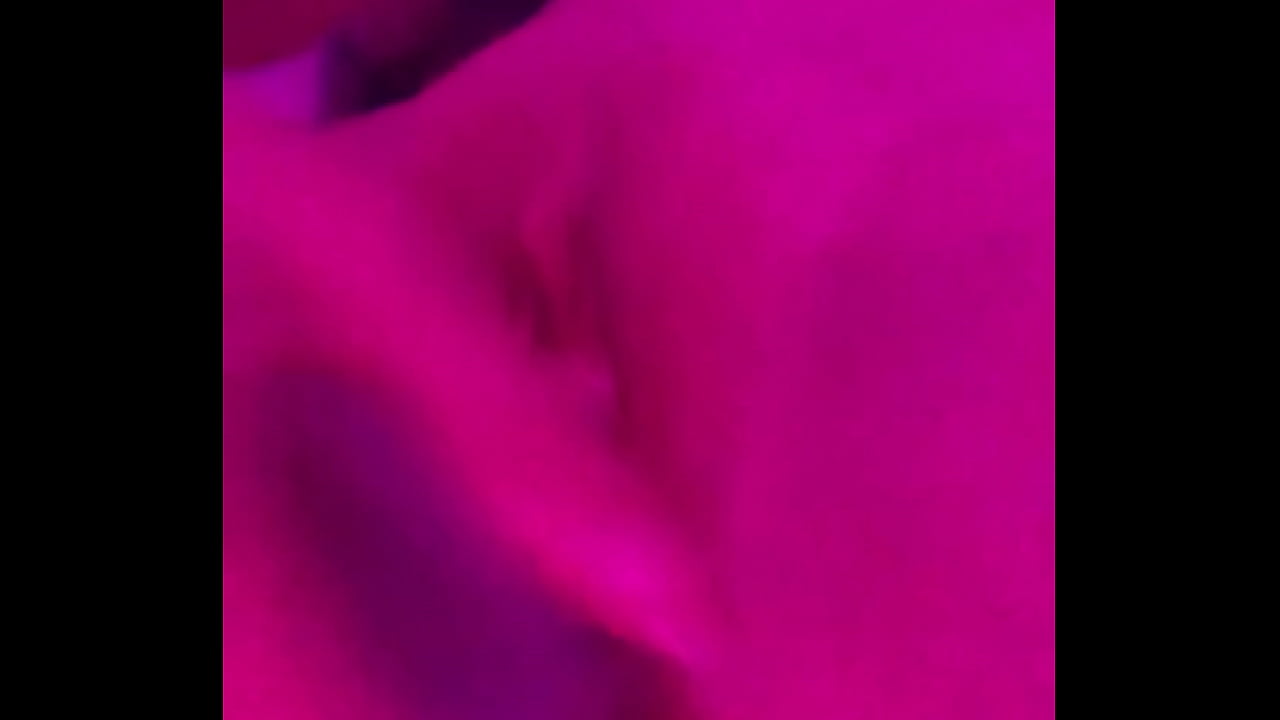 Close up dildo fucking with butt plug in~