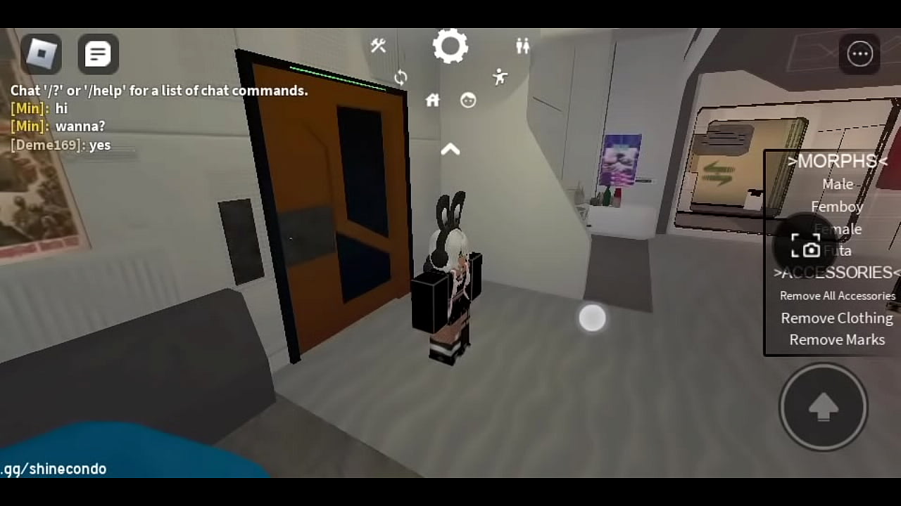 Bnuuy girl gets fucked by her boyfriend in Roblox!