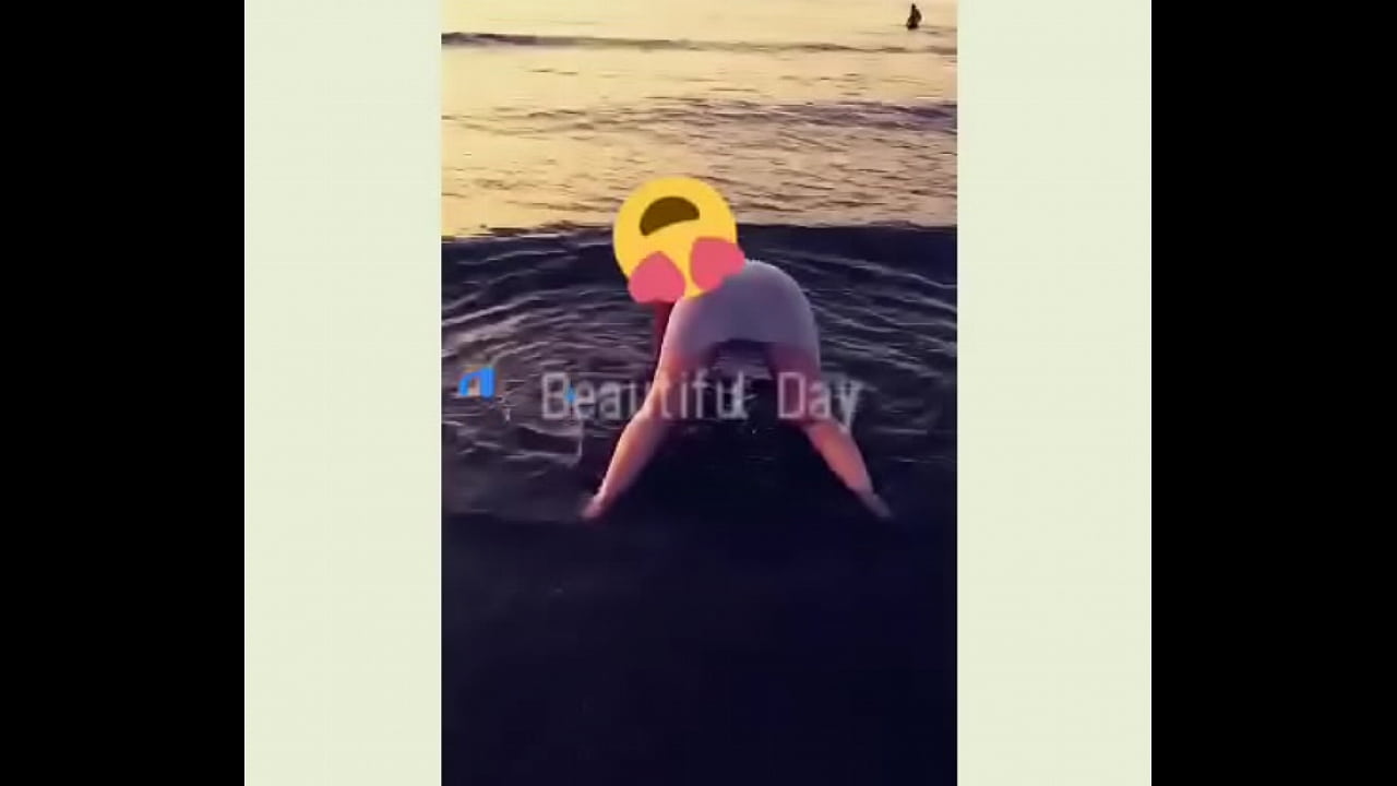 Twerking girl