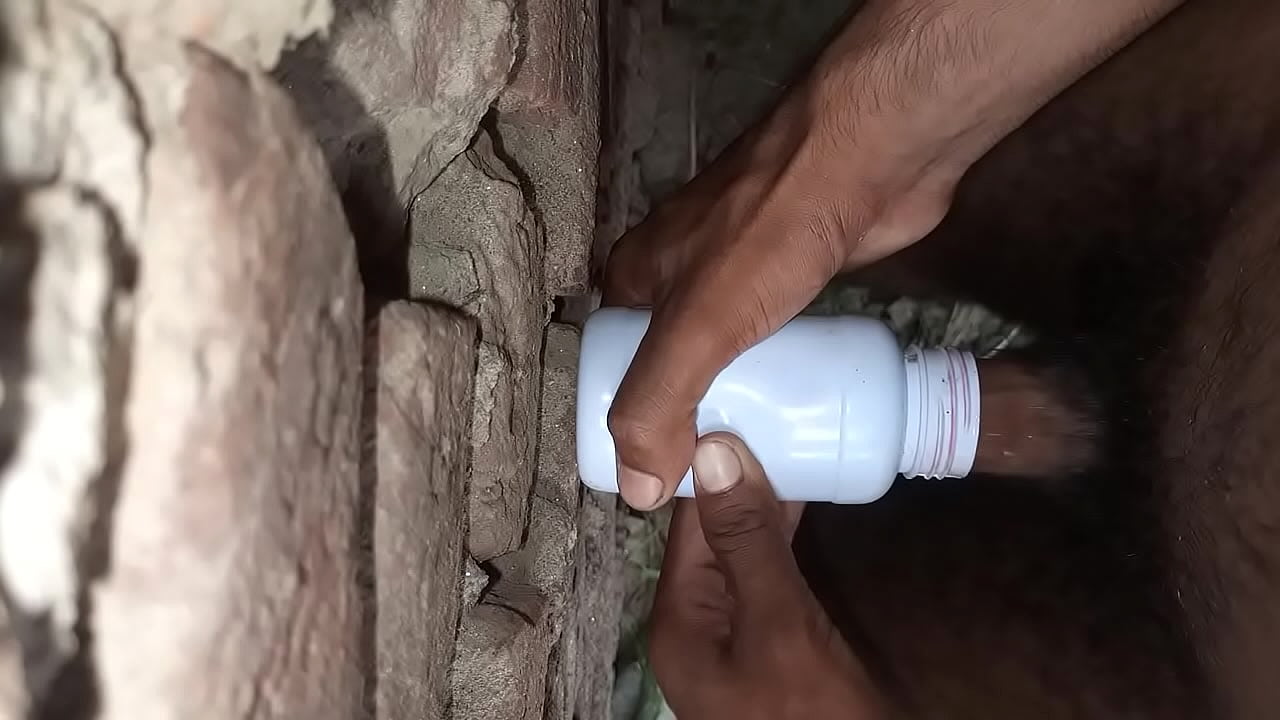 Boy sex with water bottle.A new trick to have  sex alone.