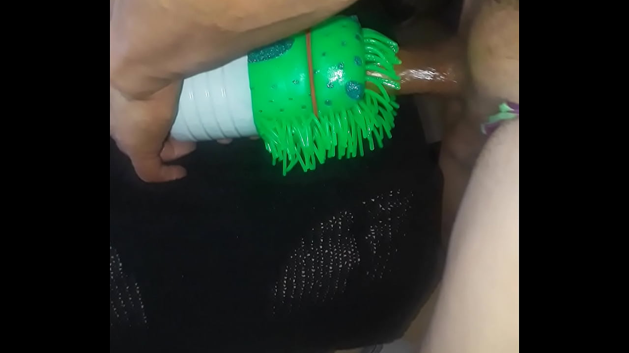 Using an inexpensive homemade device to stroke my cock!