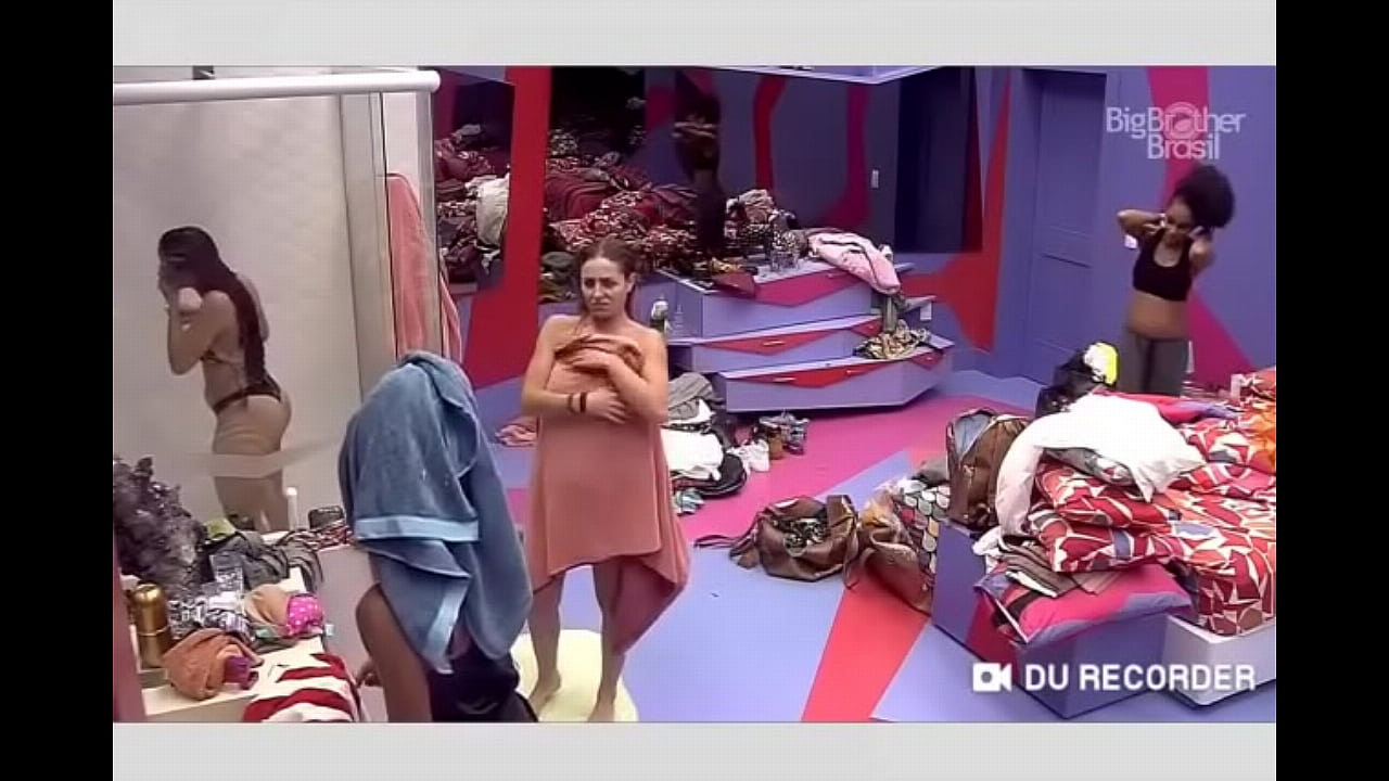 Paula Mostrando tudo No Big Brasil 2019