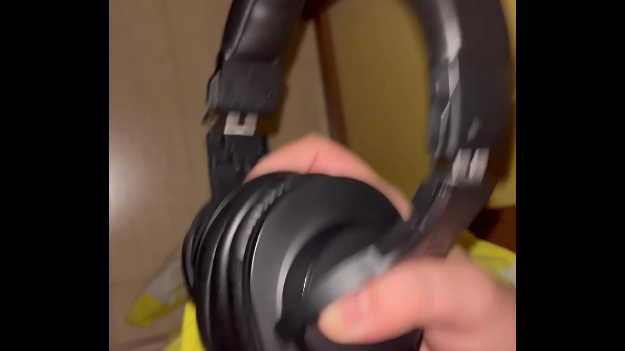 Headset fuck