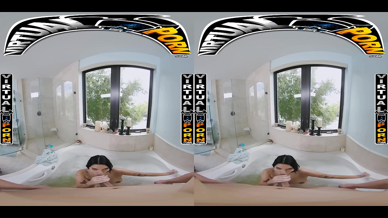 VIRTUAL PORN - Bathing With Kiana Kumani #POV #VR