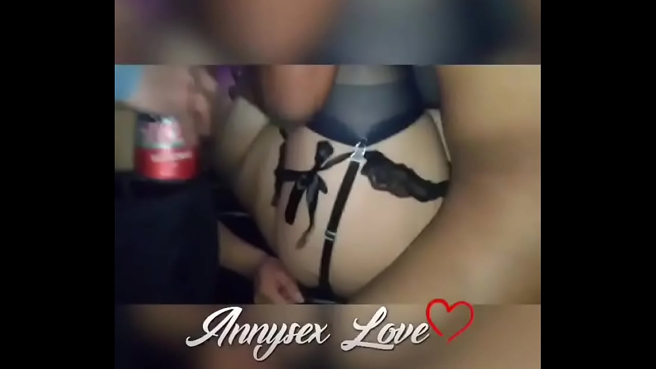 Anny disfruta de un Delicioso manoseo en metro de CDMX y termina teniendo sexo con dos chicos