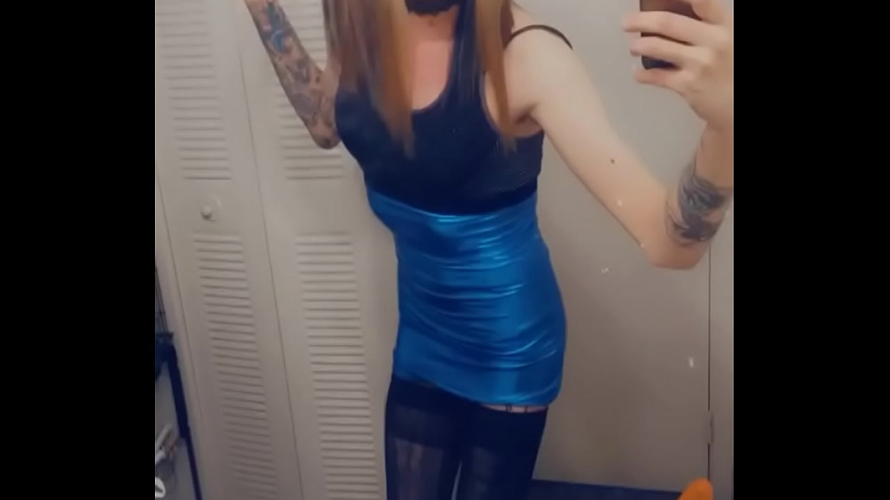 Trans Beauty Playing With Her Clitty