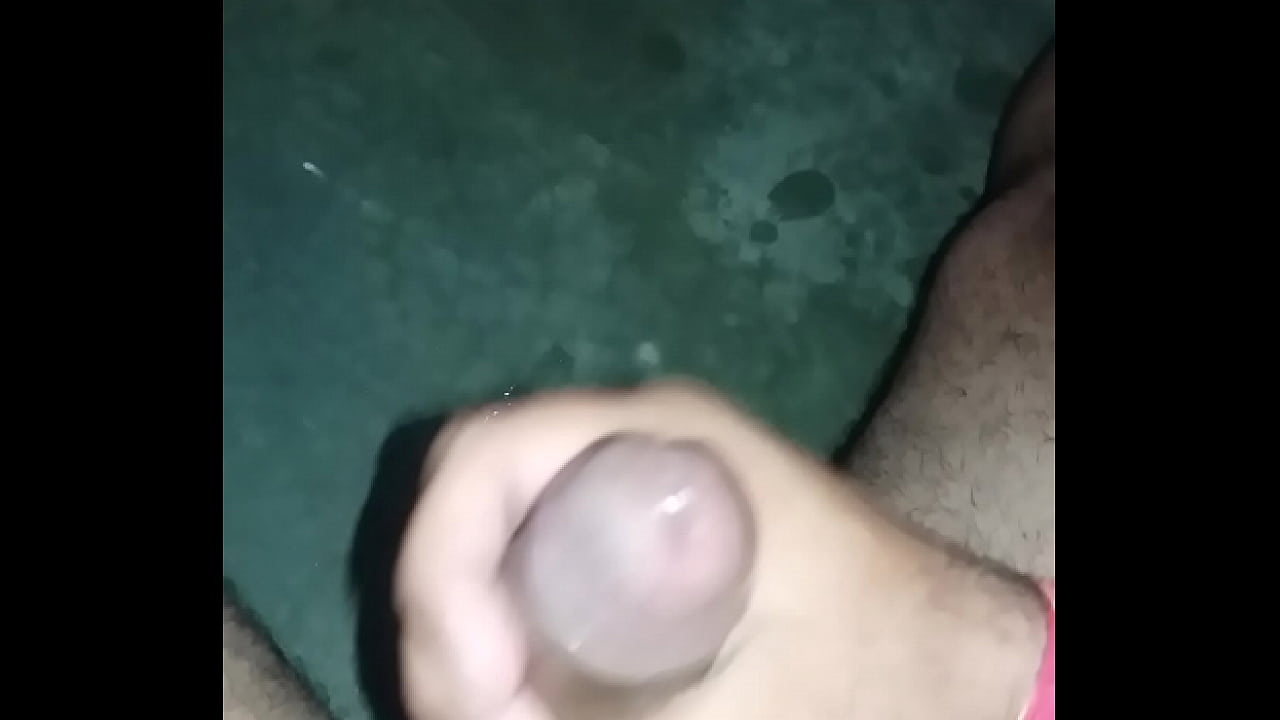 Delhi boy huge cumshot. Must watch