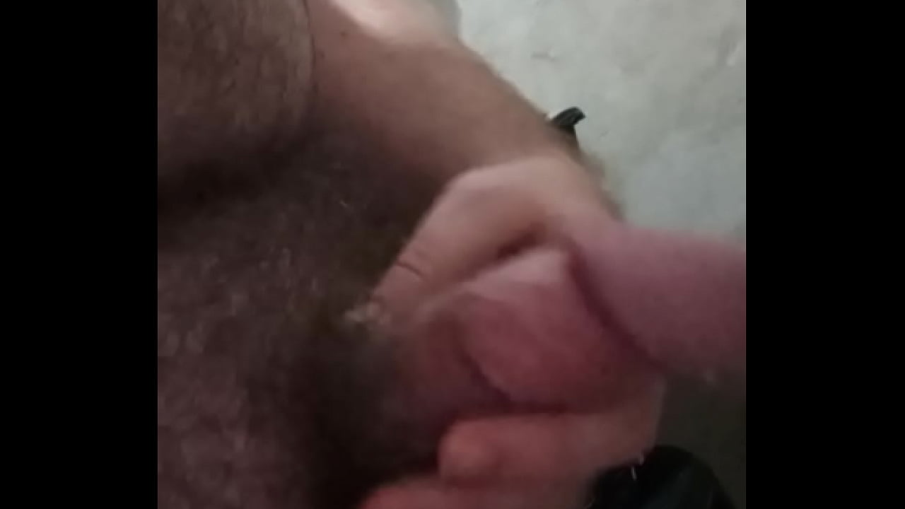 Showing my average cock