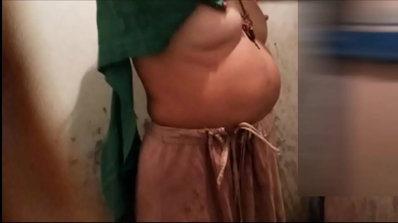 Desi aunty bath