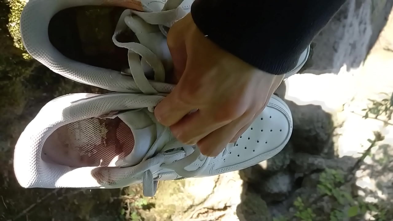 Cum in dirty shoes