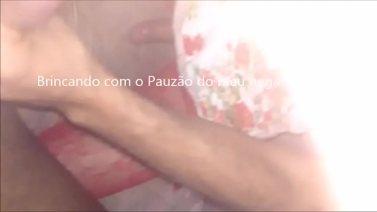 Brincando no ap do meu negao eu de calcinha Azadelta da esp Jailton -vestidinho da contadora e meio 7 8 da prima esposa