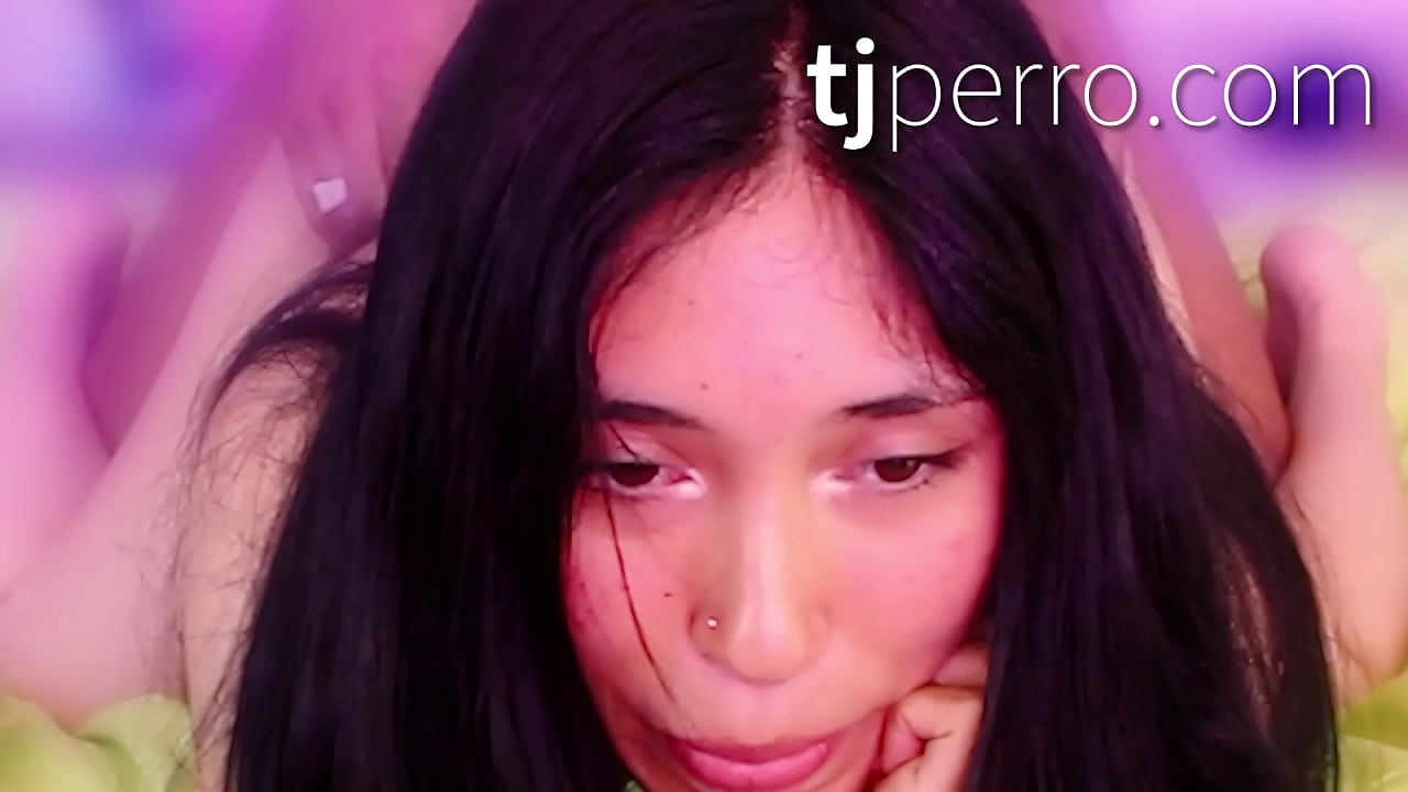 Mariana's First Time Fucking for Money