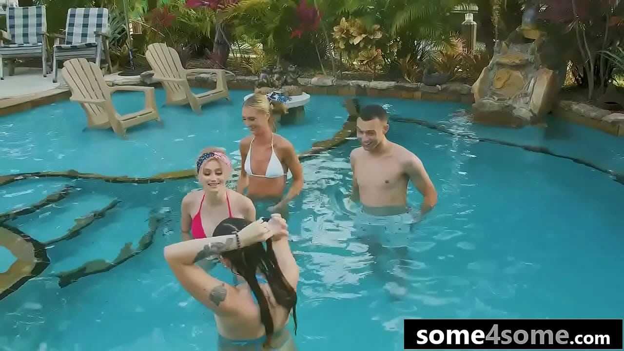 Lucky Dude Gets To Fuck Three Girls After Memorial Day Party