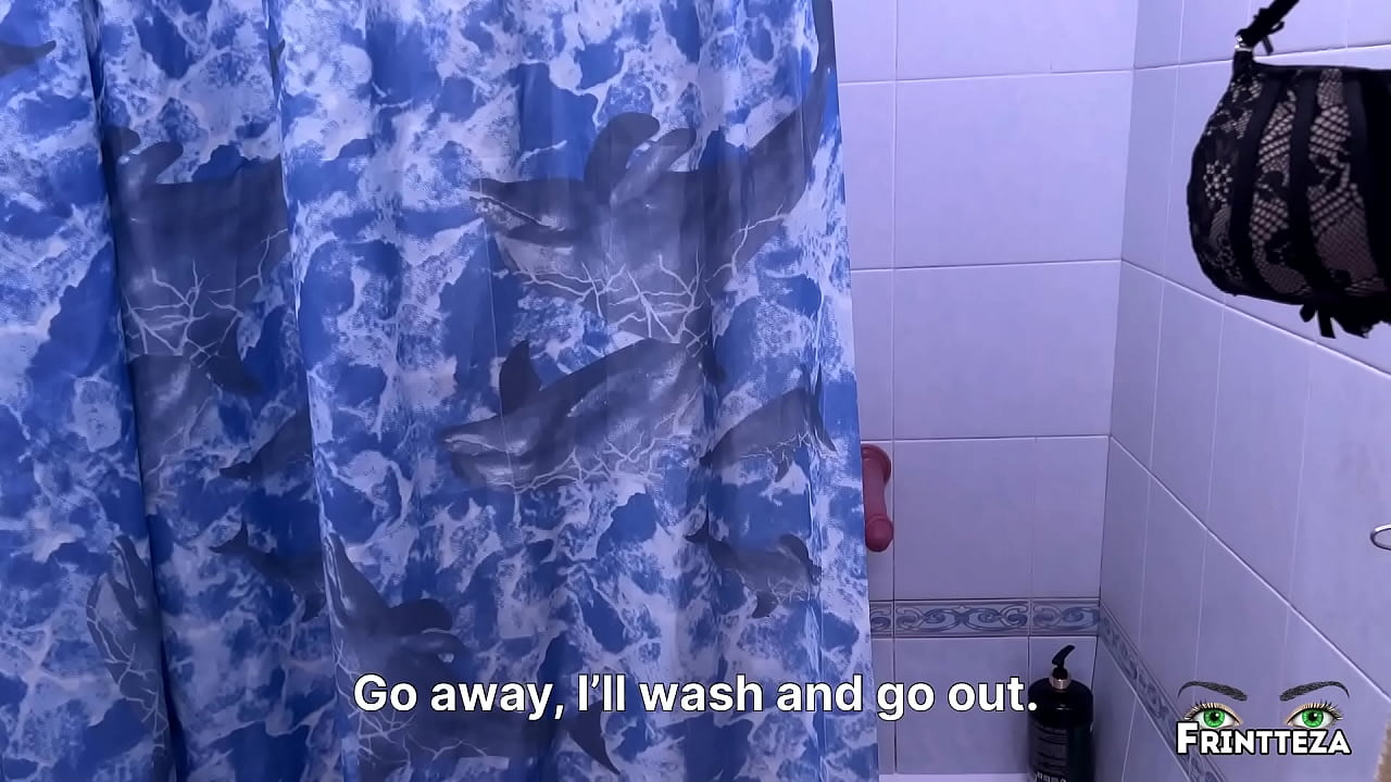 Stepson Cum in Stepmom in the shower